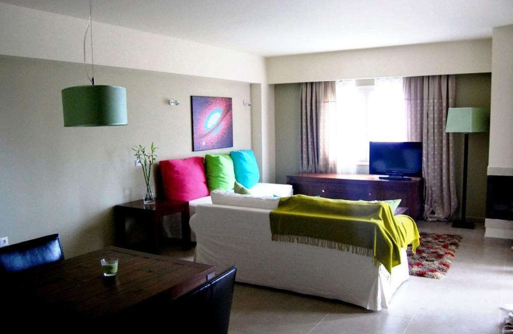 Astrolabe Hotel Khrónia Oda fotoğraf