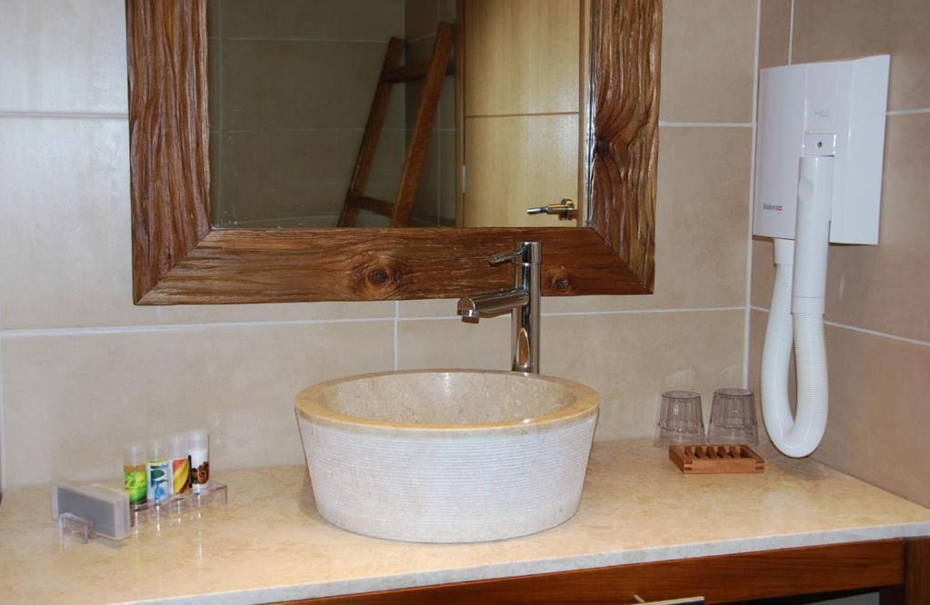 Astrolabe Hotel Khrónia Oda fotoğraf